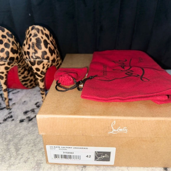 Christian Louboutin - So Kate 120 Pony Jaguar Pumps - Picture 3 of 12